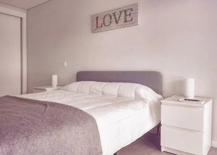 Apartamento Eanes 22 House