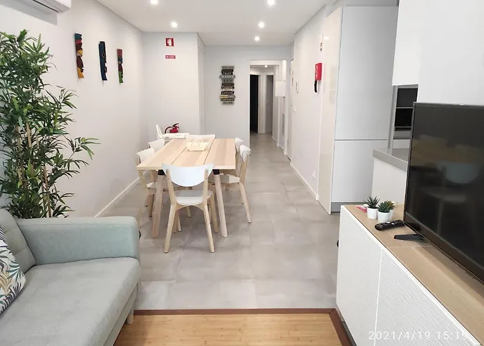 Eanes 22 House * Monte Gordo