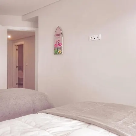 Eanes 22 House * Monte Gordo